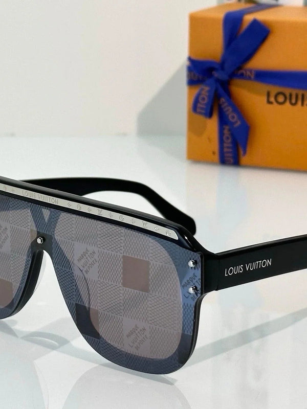 Louis Vuitton Z2878U LV Waimea Mask Round  Sunglasses  ✨