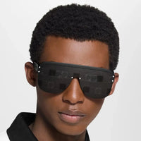 Louis Vuitton Z2906U LV Waimea Mask Round Sunglasses ✨
