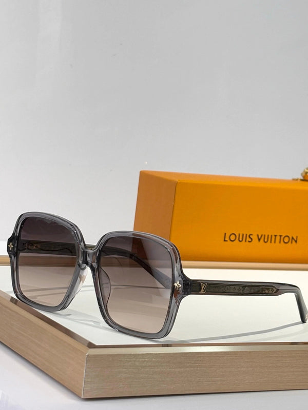 Louis Vuitton Z2917W LV Aura Square Sunglasses   ✨