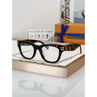 Louis Vuitton Z2927U LV Midnight Cat Eye Sunglasses   ✨
