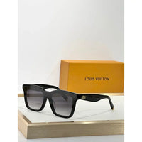 Louis Vuitton Z2970W LV Script Square Sunglasses ✨