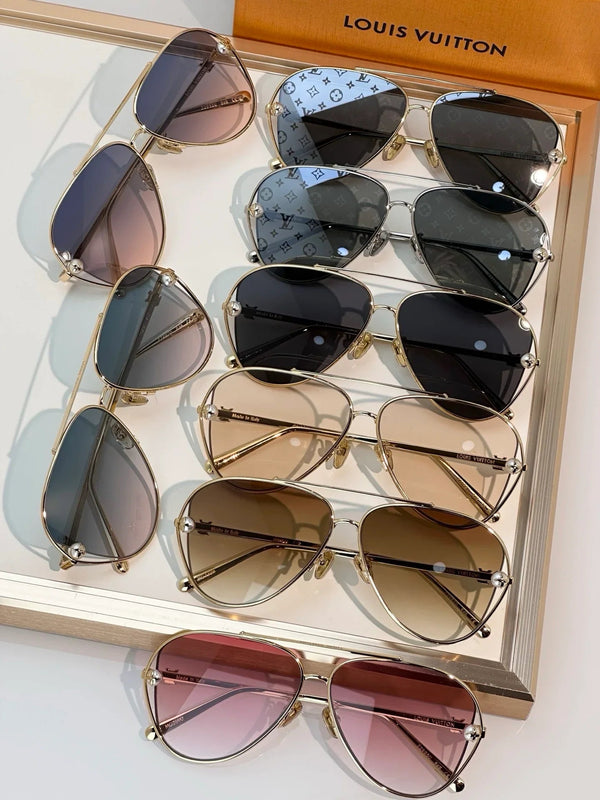 Louis Vuitton Z2994U Pearl Twirl Square Sunglasses   ✨