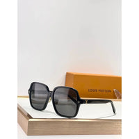 Louis Vuitton Z3044E LV Aura Square Sunglasses  ✨