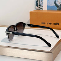 Louis Vuitton Z3075U LV Signature Aviator Sunglasses ✨