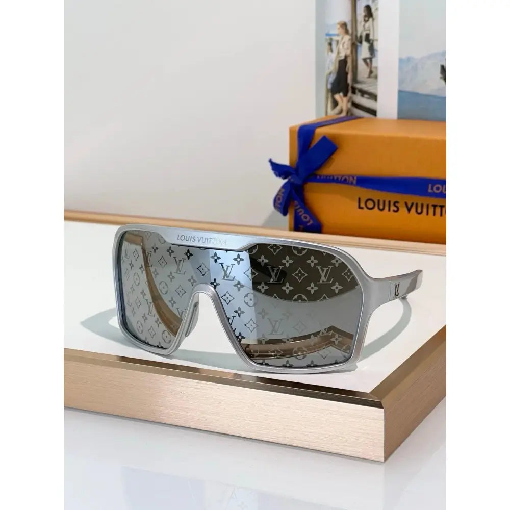Louis Vuitton Z3103U LV Ski LV Tramontane Mask Sunglasses ✨