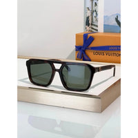Louis Vuitton Z3120U LV Hit Large Square Sunglasses   ✨