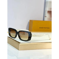 Louis Vuitton Z3165U LV Script Low Rectangle Sunglasses  ✨