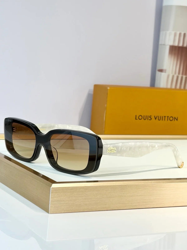 Louis Vuitton Z3165U LV Script Low Rectangle Sunglasses  ✨