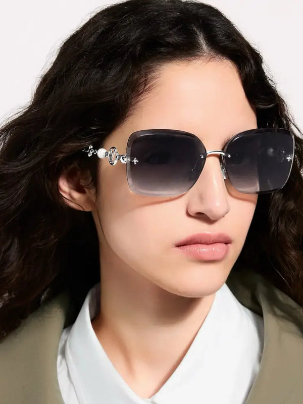 Louis Vuitton Z3167U LV Jewel Pearl Square Sunglasses  ✨