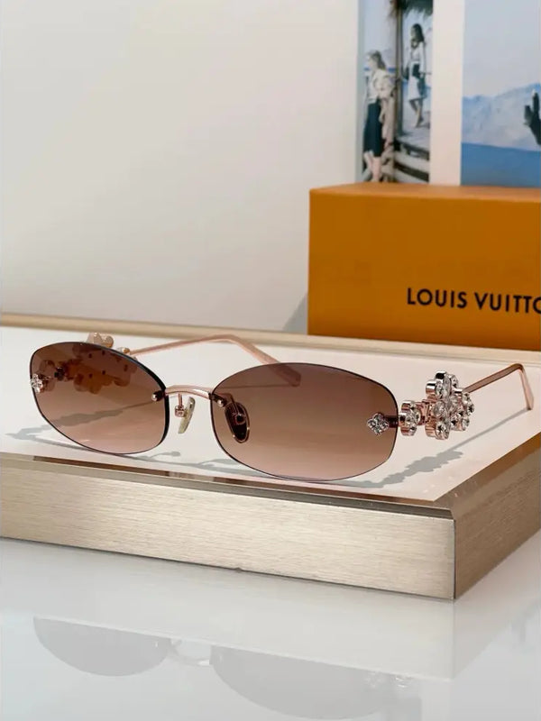 Louis Vuitton Z3186U LV Dazzling Oval Sunglasses  ✨