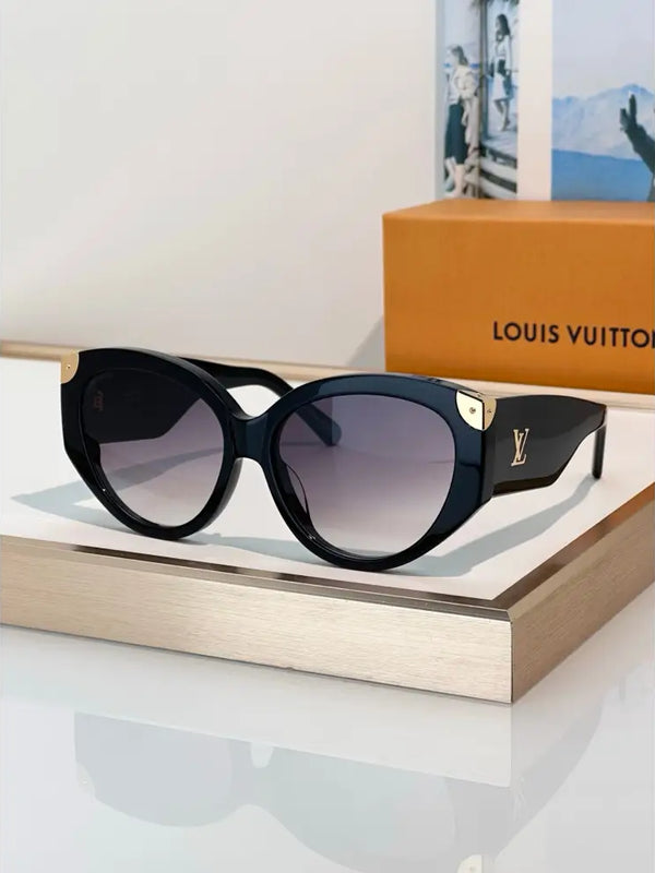 Louis Vuitton Z3340W LV Trunk Cat Eye Sunglasses✨