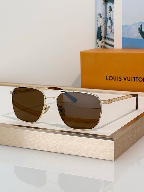 Louis Vuitton Z3388U  LV Whisper Squared Sunglasses✨