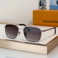 Louis Vuitton Z3388U  LV Whisper Squared Sunglasses✨