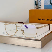 Louis Vuitton Z3388U  LV Whisper Squared Sunglasses✨