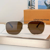 Louis Vuitton Z3388U  LV Whisper Squared Sunglasses✨