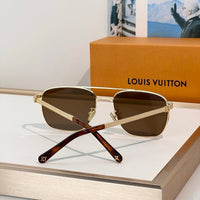 Louis Vuitton Z3388U  LV Whisper Squared Sunglasses✨