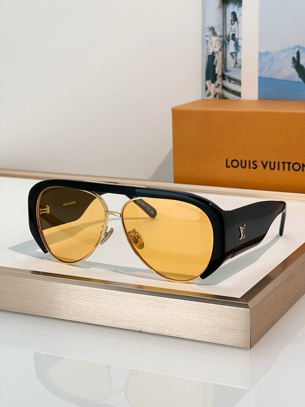 Louis Vuitton Z3399U LVision Pilot Sunglasses ✨