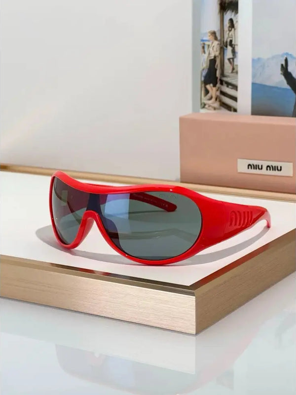 Miu Miu SMUB14 Runway  Women's Sunglasses ✨
