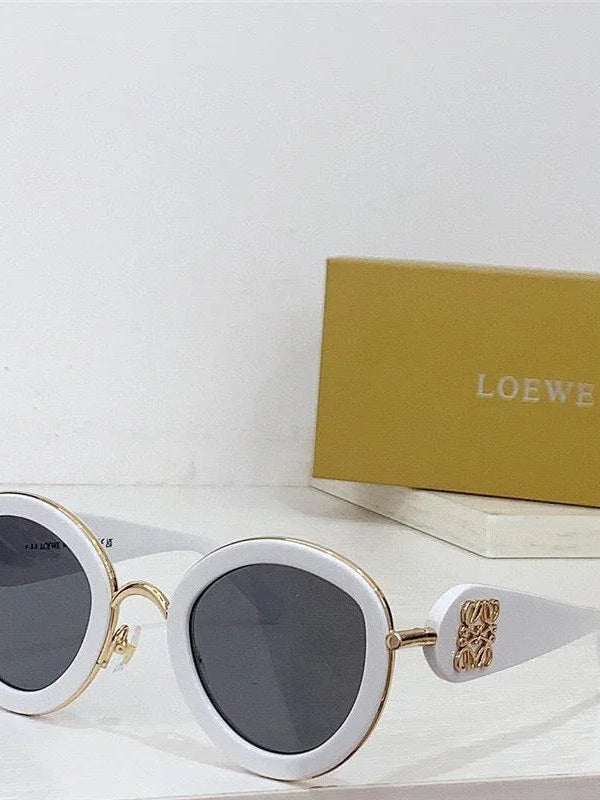 New Season 2024 LOEWE Oval frame sunglasses in acetate and metal✨