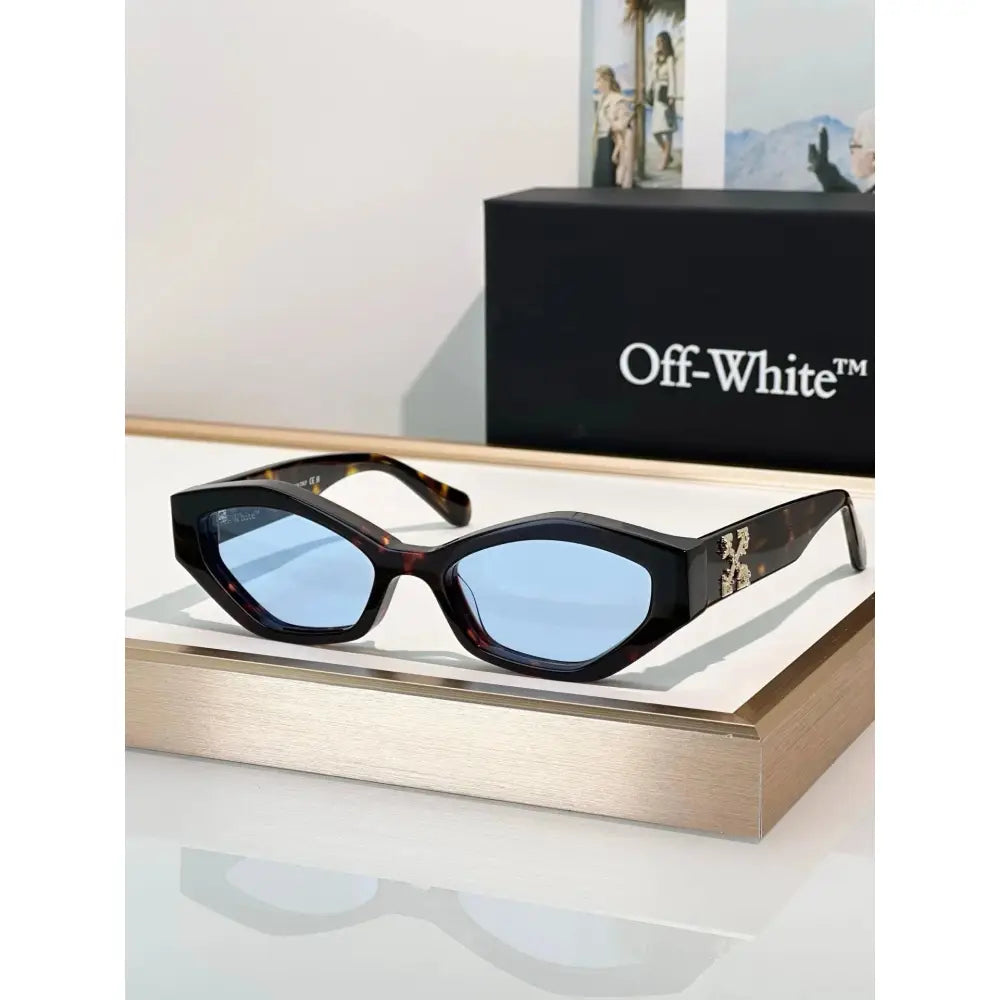 OFF-White! Off-White OERI144  Hilo Sunglasses ✨