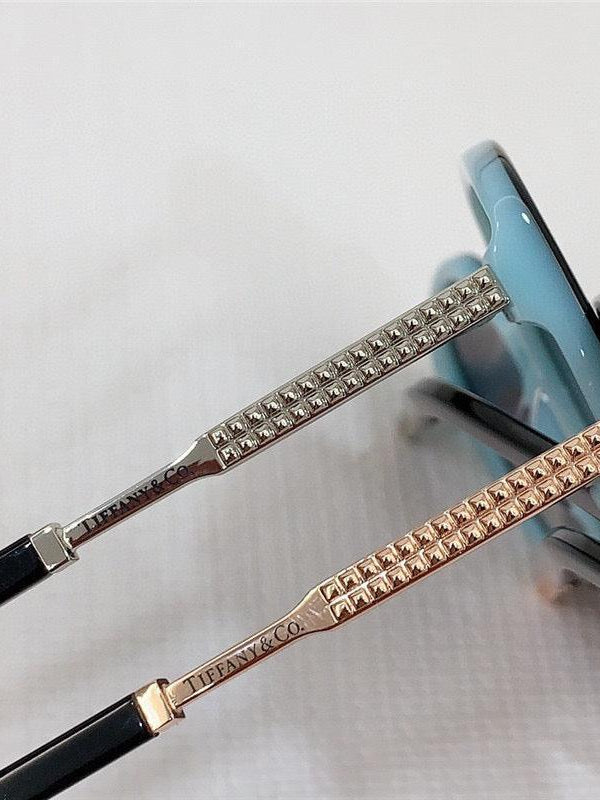 Tiffany & Co. 4192 SOLE 80013C 54 Women’s Sunglasses✨