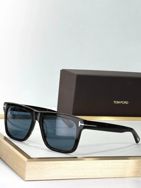 TOM FORD Buckley-02 TF906-N 01A  🔱