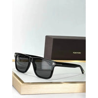 TOM FORD Buckley-02 TF906-N 01A  🔱