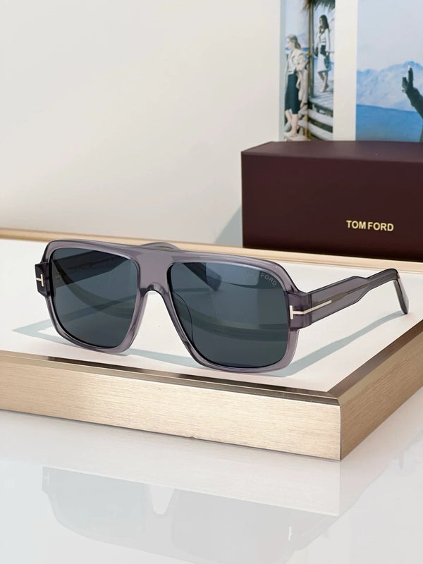 TOM FORD Camden TF933 01A Celebs Sunglasses 🔱