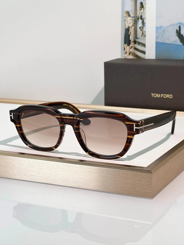 TOM FORD ICON SQUARE SUNGLASSES  FT1226  🔱