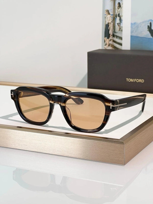 TOM FORD ICON SQUARE SUNGLASSES  FT1226  🔱