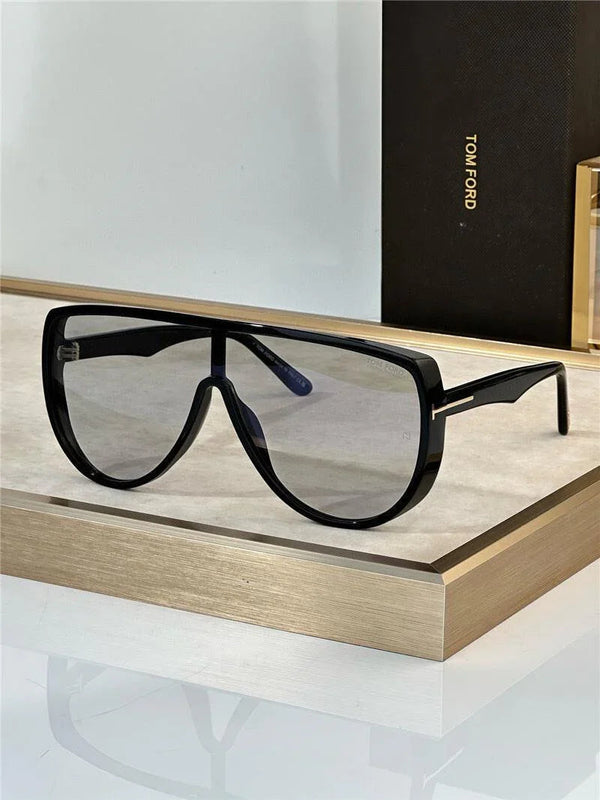 '-  TOM FORD PHOTOCHROMATIC ACHILLES Sunglasses 🔱