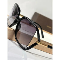 TOM FORD SOLANGE TF1089 Sunglasses 🔱