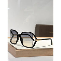 TOM FORD SOLANGE TF1089 Sunglasses 🔱