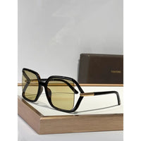 TOM FORD SOLANGE TF1089 Sunglasses 🔱
