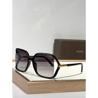 TOM FORD SOLANGE TF1089 Sunglasses 🔱