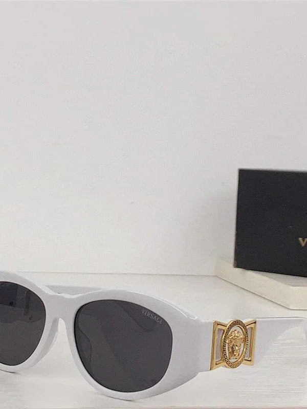 Ultra RaRe VINTAGE VERSACE SUNGLASSES 424B COL850  ✨