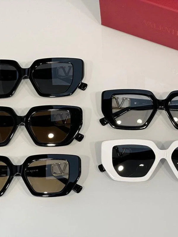 Valentino Cat-Eye Acetate VLogo Frame VAA 2238 Sunglasses✨