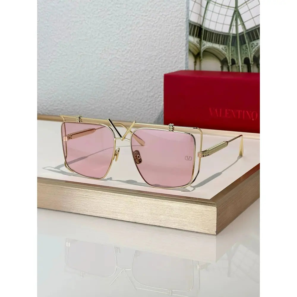 Valentino V-LIGHT VLS116 - AS SEEN ON JENNIFER LOPEZ Sunglasses✨