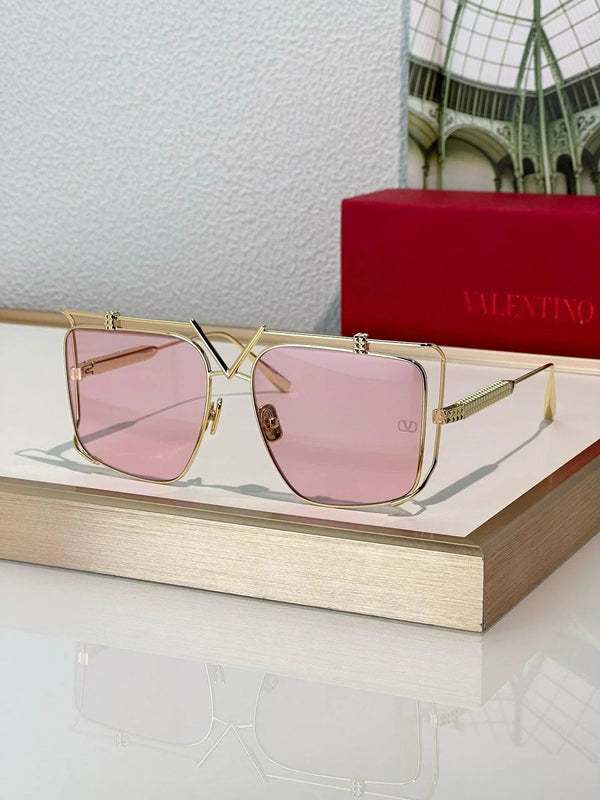Valentino V-LIGHT VLS116 - AS SEEN ON JENNIFER LOPEZ Sunglasses✨