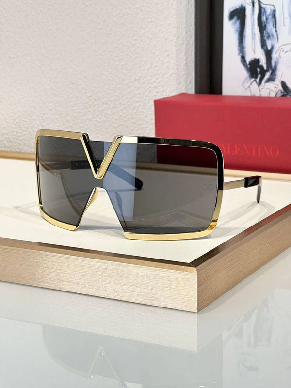Valentino - V - Romask Iconic Oversized Mask Sunglasses✨
