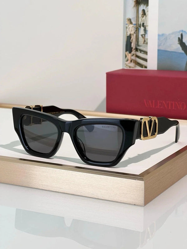 Valentino V-Sette VLS 166A Sunglasses✨