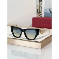 Valentino V-Sette VLS 166A Sunglasses✨