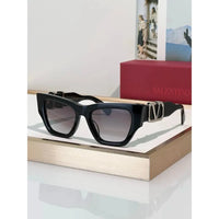 Valentino V-Sette VLS 166A Sunglasses✨