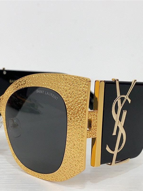 ✨YSL Women's oversize Sunglasses M242